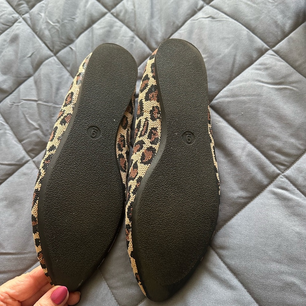 a new day Leopard-Print Pointed Knit Flats in Tan and Black - Picture 3 of 3